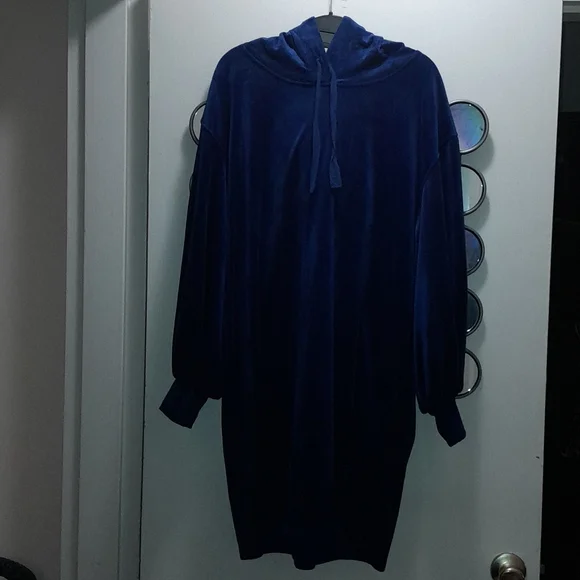 Calvin Klein | Dresses | Calvin Klein Royal Velour Hoodie Dress | Poshmark Calvin Klein | Dresses | Calvin Klein Royal Velour Hoodie Dress | Poshmark